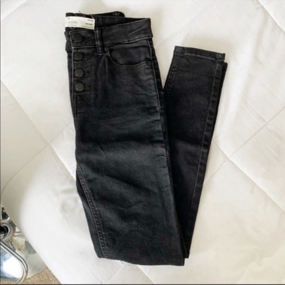 High Waisted Denim Button Jeggings - Picture 2 of 4